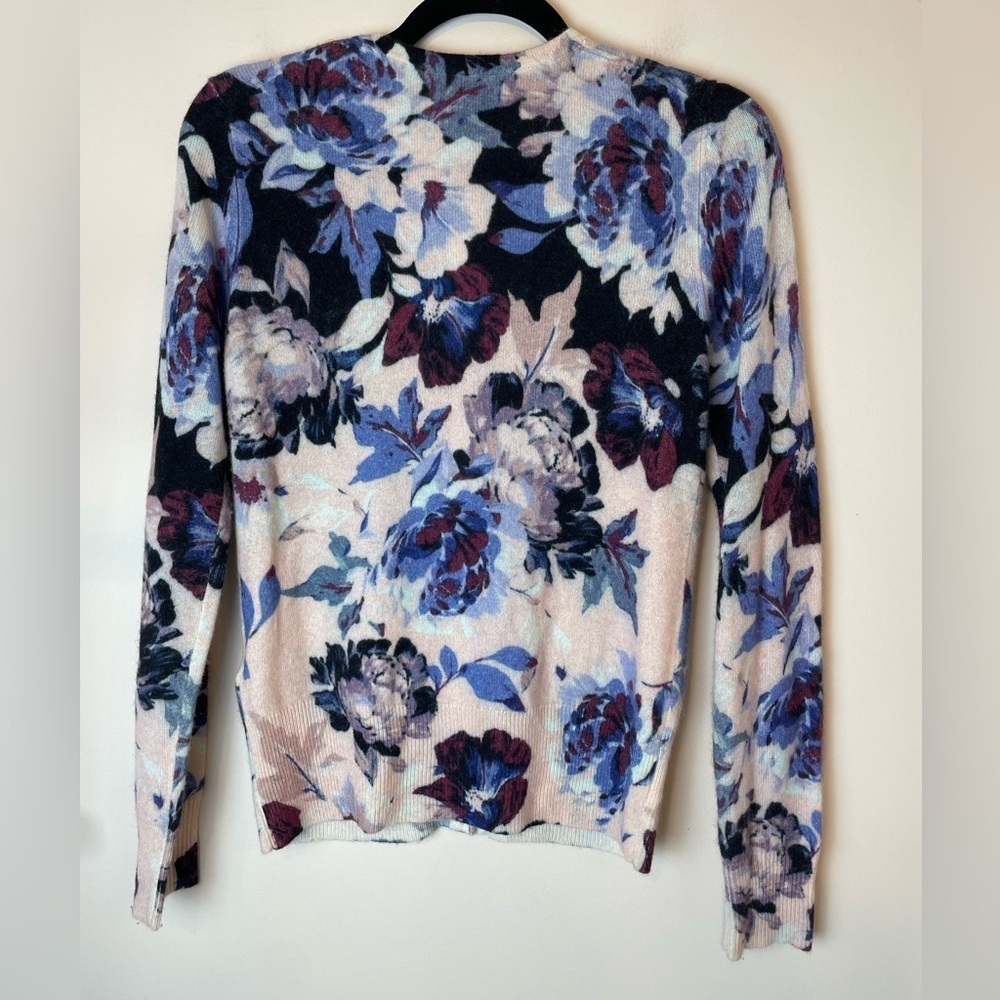 Lord & Taylor Luxury Women’s Floral Cardigan Cashmere Gramacore Cottage Size XS - Picture 6 of 9